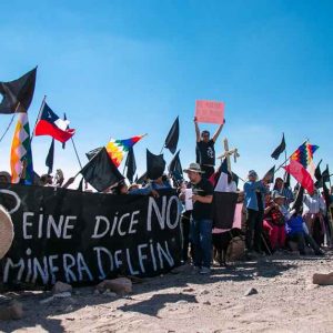 Marcha pacífica en el desierto de Atacama por rechazo a proyecto minero